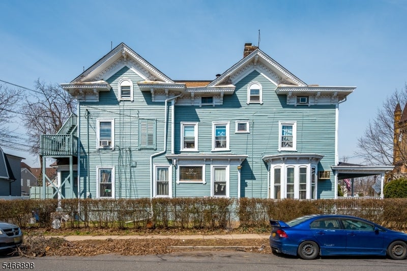518 Central Ave