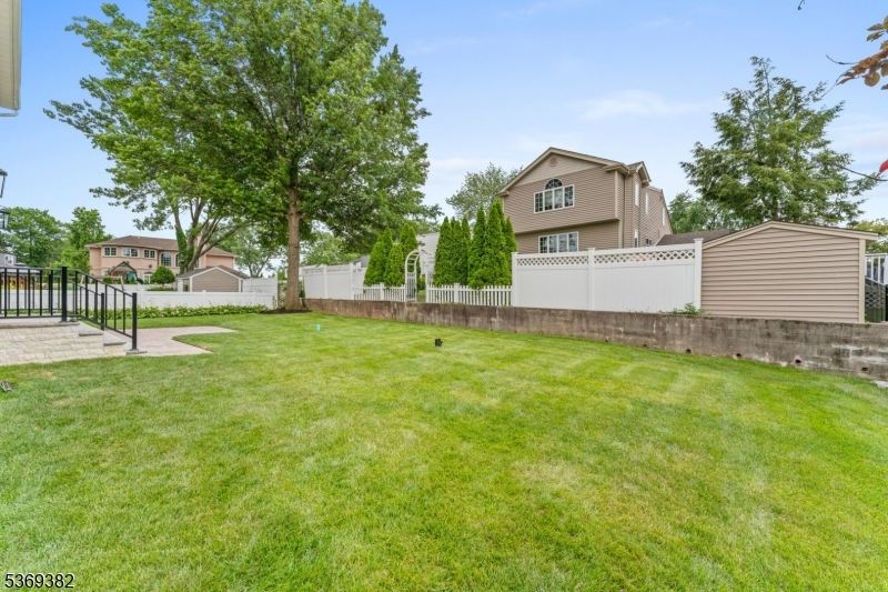 463 Senate Rd