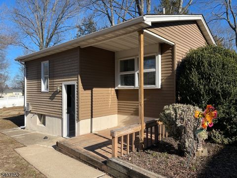 820 Rhine Blvd Raritan Boro NJ 08869