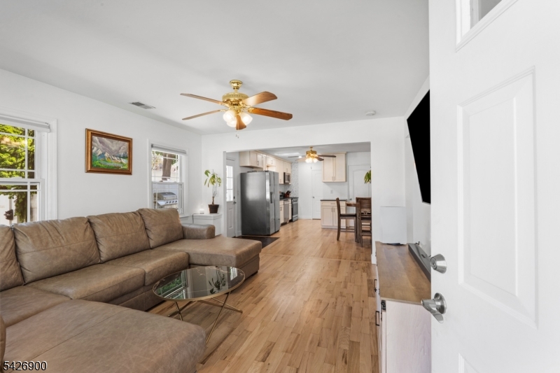 338 Willow Ave