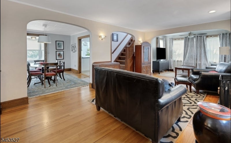 17 Ferncliff Rd