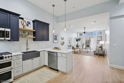 186 Walnut St 114 Bloomfield Twp. NJ 07003