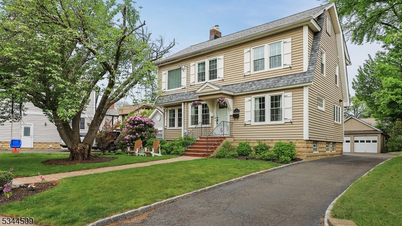 6 Balmiere Pkwy