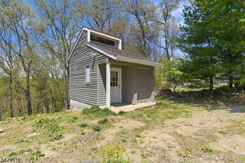 26 Hillview Ter