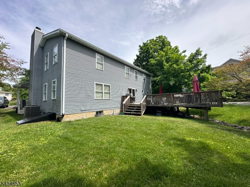 10 Church Ln