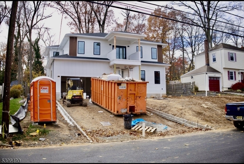 36 Crestview Hill Rd