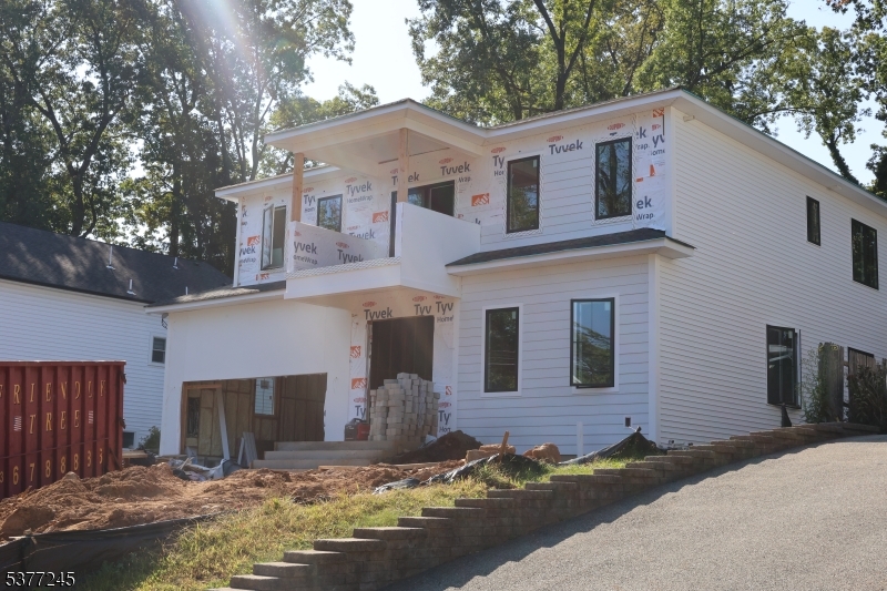 36 Crestview Hill Rd