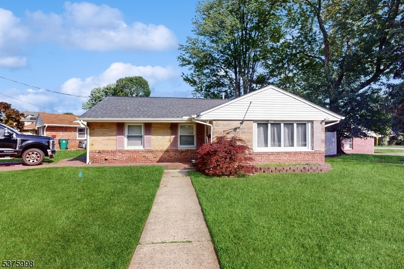 229 Old Post Rd