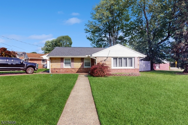 229 Old Post Rd