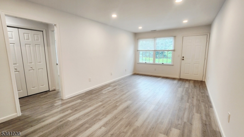 120 Willard St 15