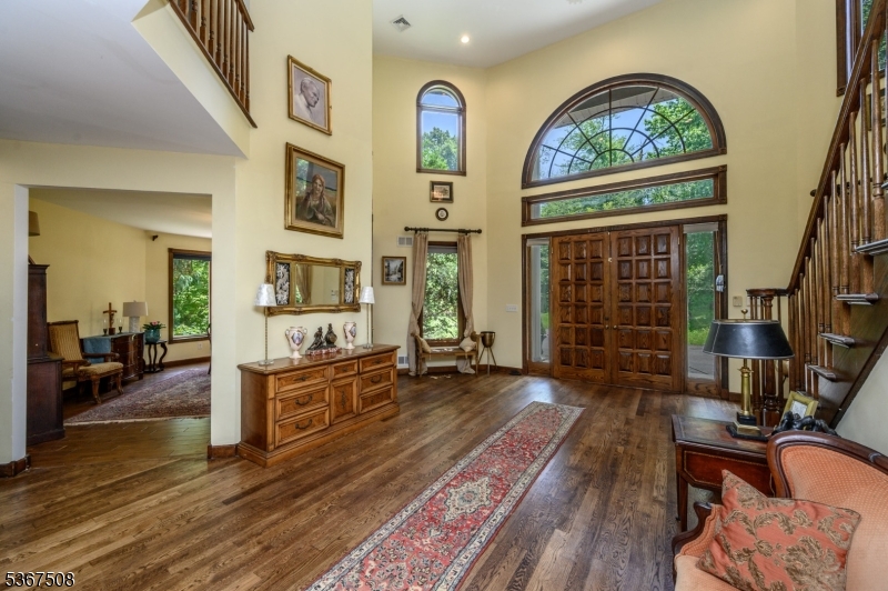 27 Mountainview Dr