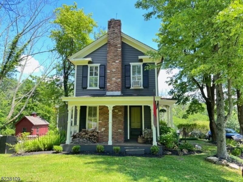 240 Califon-Cokesbury Rd