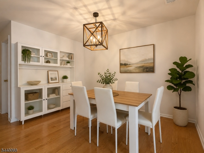 46 Commonwealth Dr Ondo