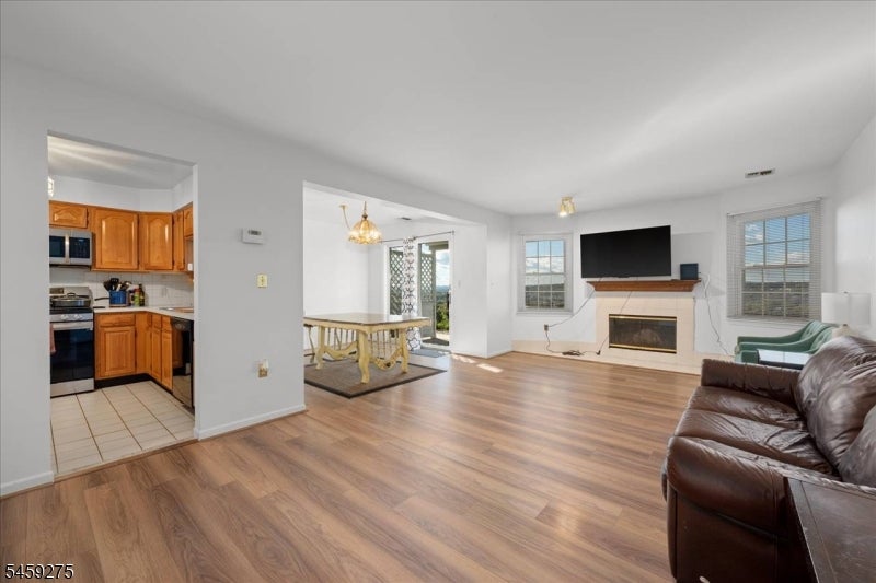 62 Amethyst Ln