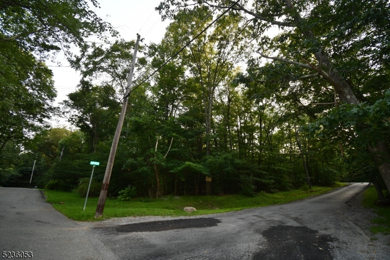 000 Peppe Ridge Dr