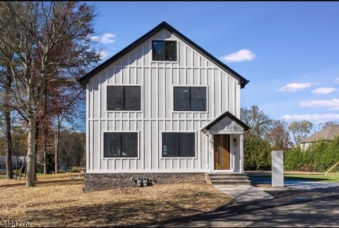 76 Burnet Rd Florham Park Boro NJ 07940