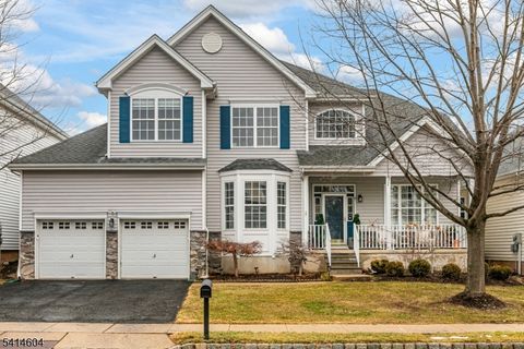 6 Stable Ln Raritan Twp. NJ 08822