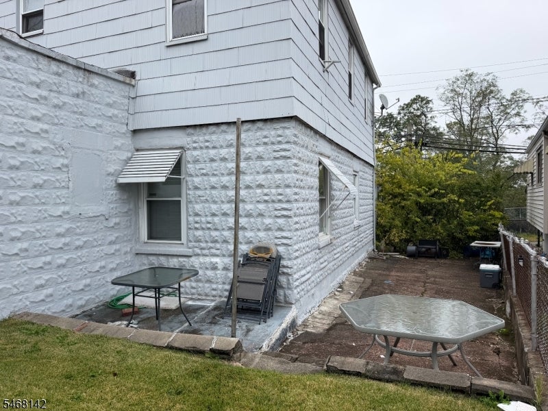 505 Schuyler Ave