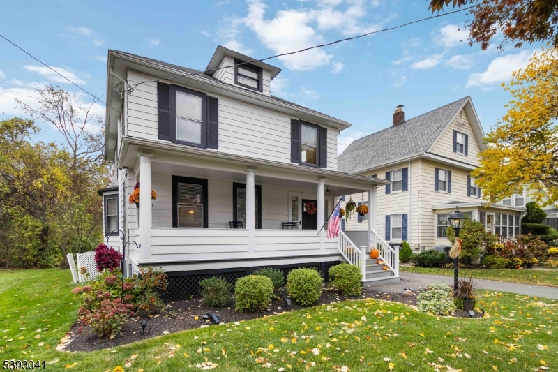 22 Glenbrook Rd