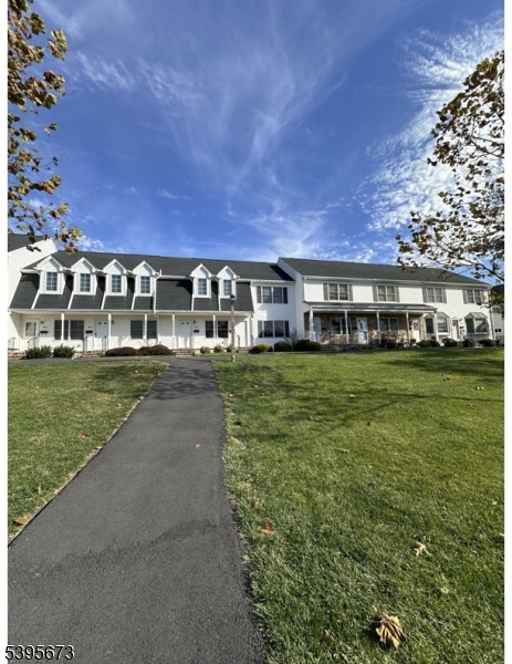 906B Marlborough Common