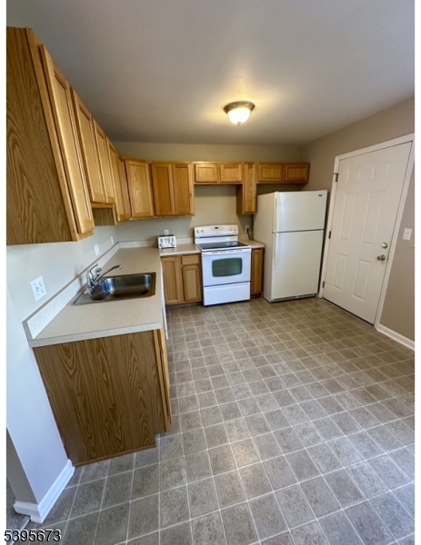 906B Marlborough Common