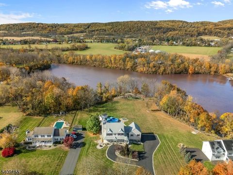 10 Cliffside Drive Franklin Twp. NJ 08886