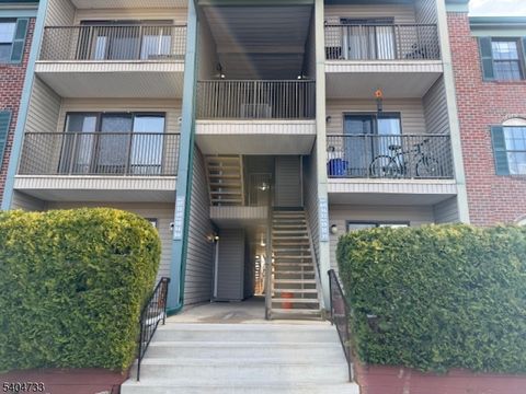 55 Fisher Dr 55 Franklin Twp. NJ 08823