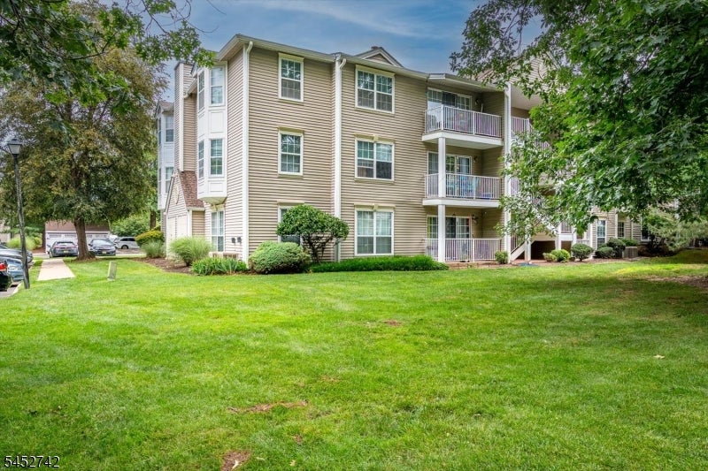 85 Lindsey Ct
