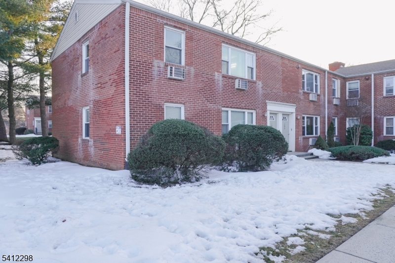 72 Fox Rd 1B