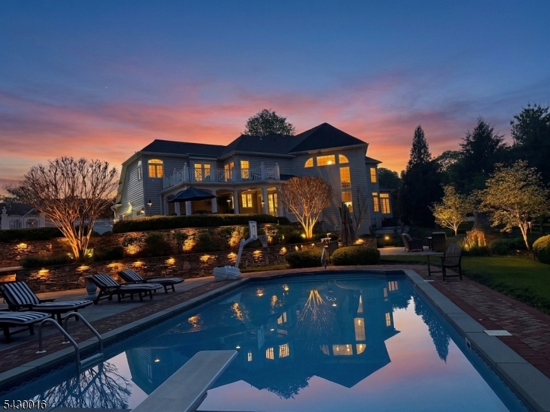 1 Buckeye Ln