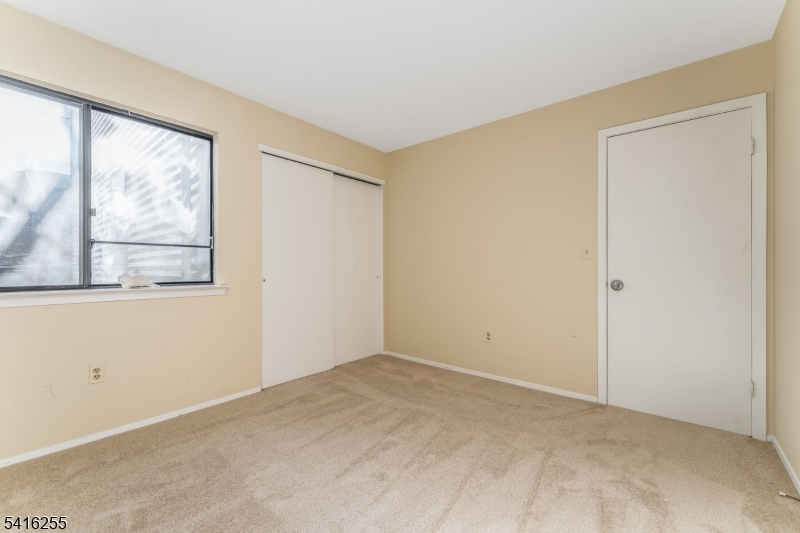 813 Spruce Hills Dr 813