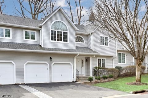 6 Schill Pl 6 Hillsdale Boro NJ 07642