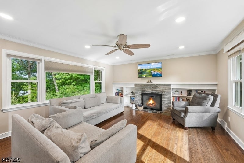 161 Spencer Rd