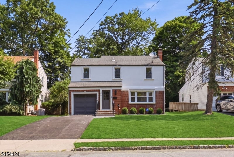 23 Buckingham Rd