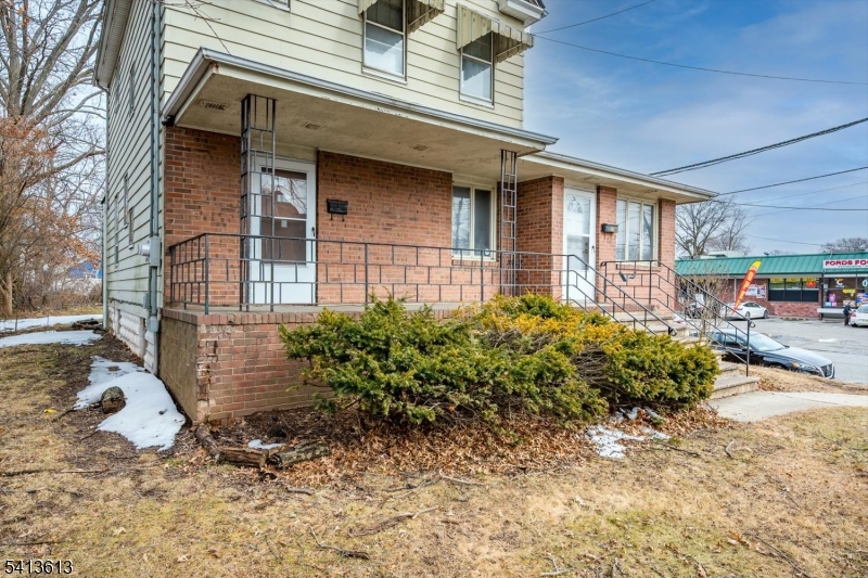 512 New Brunswick Ave