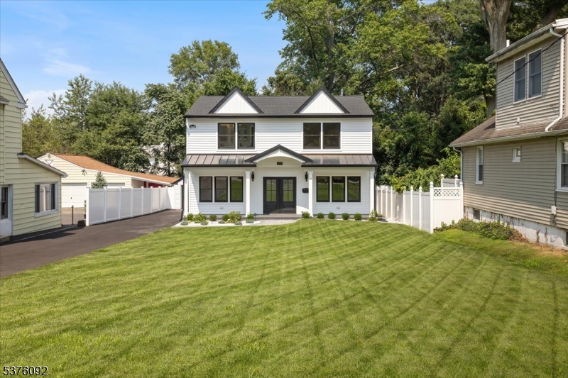 199 Midwood Rd