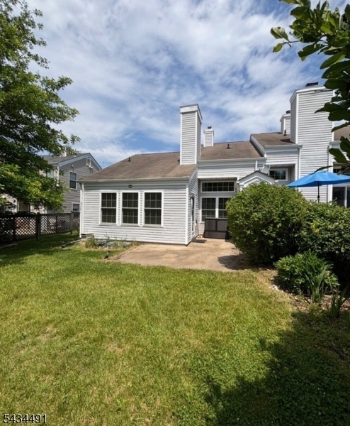 412 Cardinal Ln