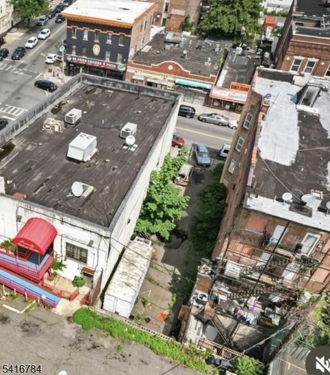 496 Orange St Newark City NJ 07107