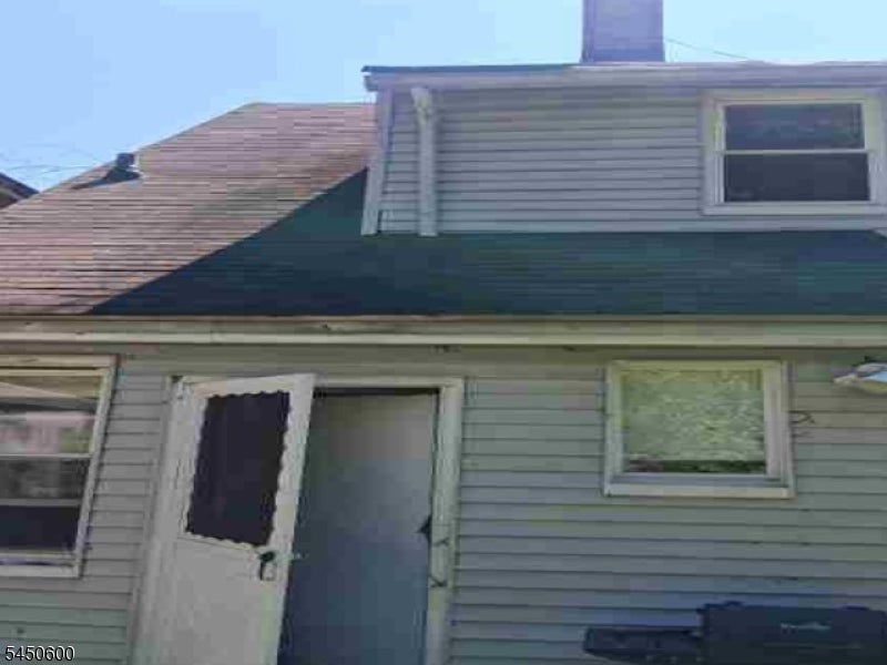 39 Newton Pl