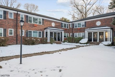 415 Pitney Pl 415 Morris Twp. NJ 07960