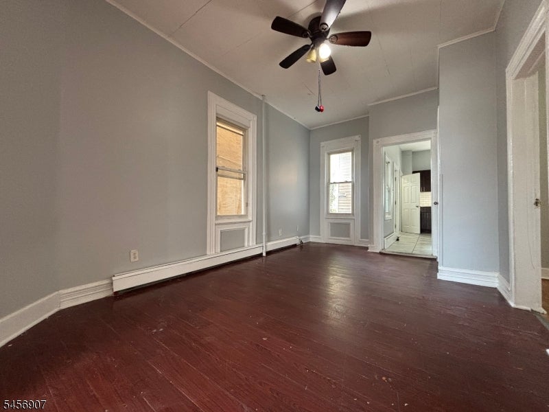 144 E Jersey St 1