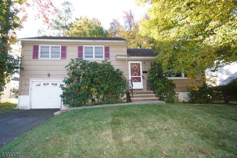 27 Grand St Clark Twp. NJ 07066