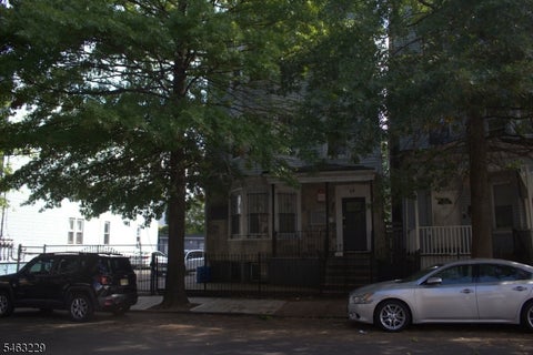 Photo for 69-71 N 13Th St 3