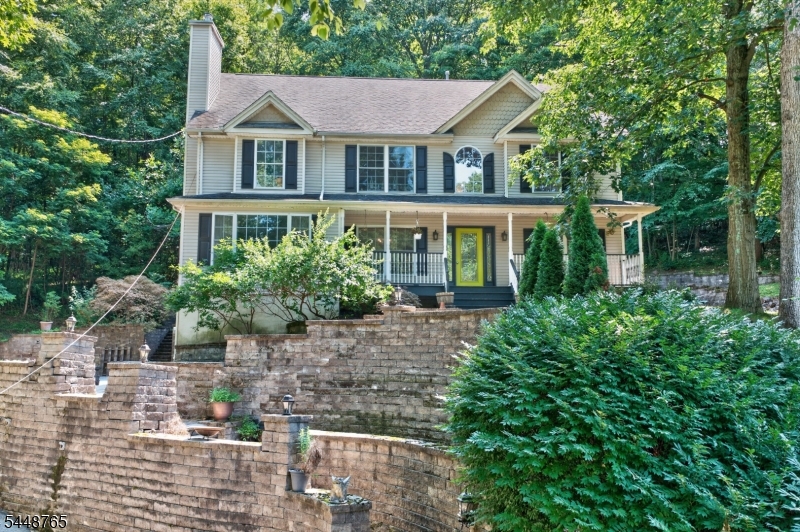 123 Vail Rd