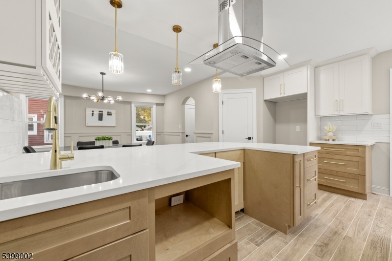 138-140 Monmouth Road