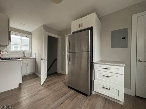 355 River Dr 2 Garfield City NJ 07026