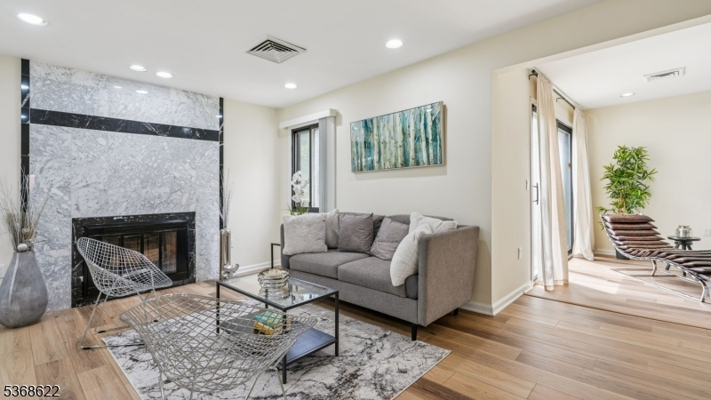 39 Musano Ct