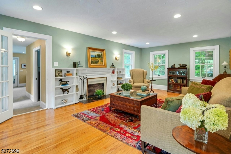 5 Whitby Rd