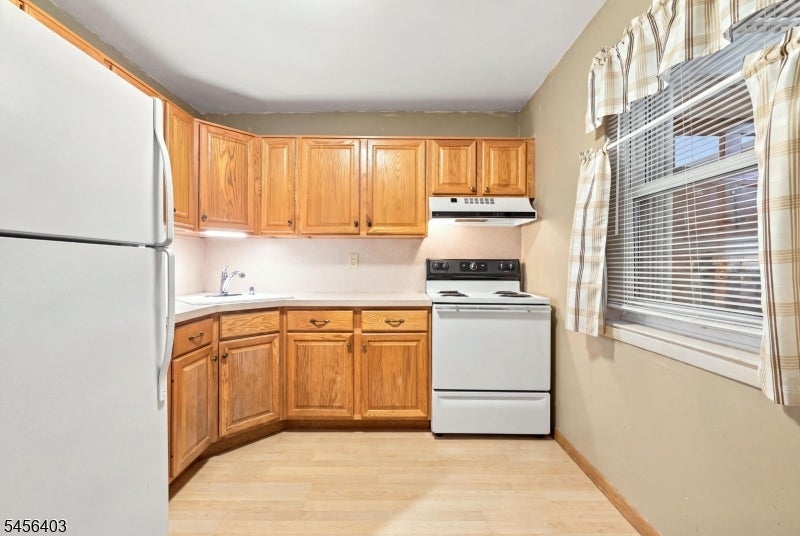 199 N Beverwyck Rd A-3