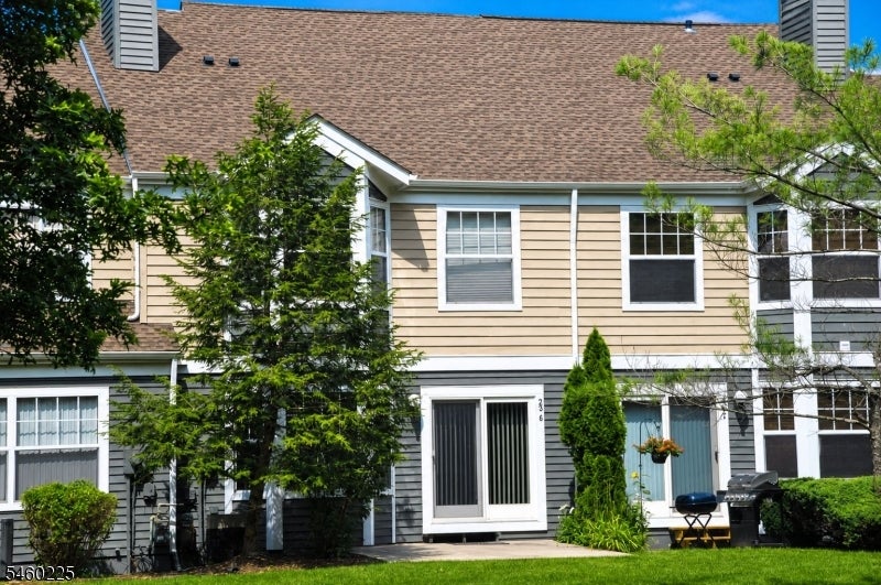 298 Greenfield Rd